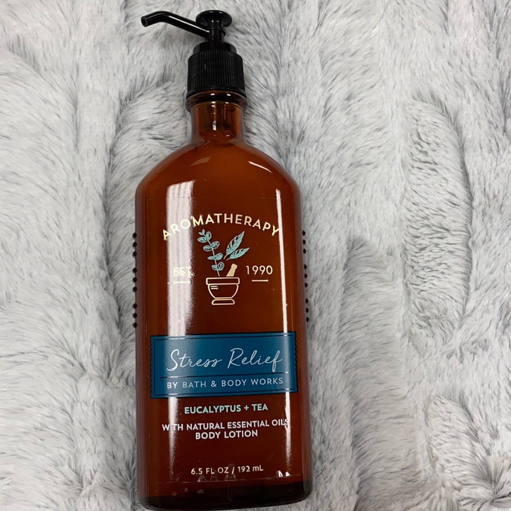 NWT Bath and Body Works Stress relief body lotion